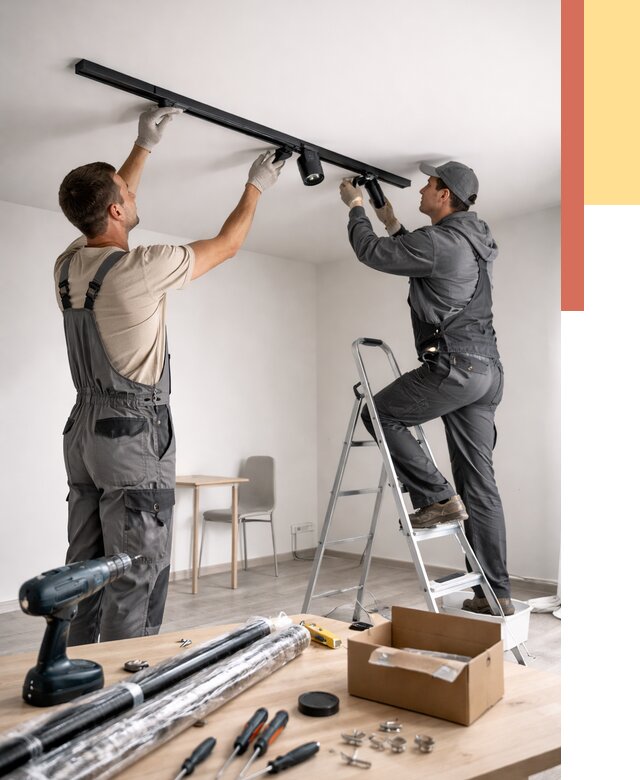 Установка трековых светильников в натяжной потолок в Ачинске от 4255 руб. | ОТДЕЛОЧНИК-Чнс