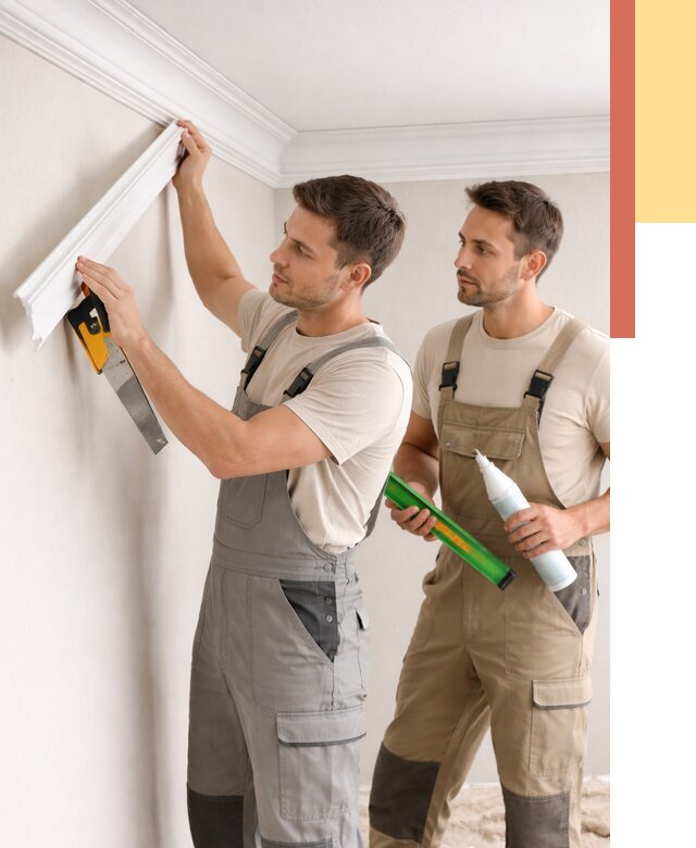 Монтаж потолочного плинтуса в Ачинске от 2330 руб. — быстро и недорого | ОТДЕЛОЧНИК-Чнс